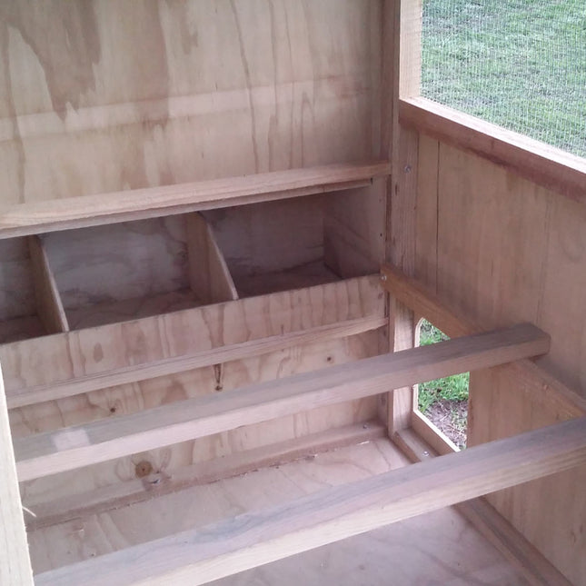 Mini Apex Hen House