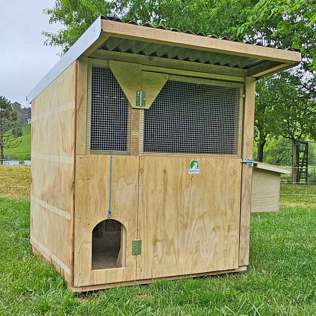 Appletons Timber Cubby Hen House sturdy safe and secure for your flock