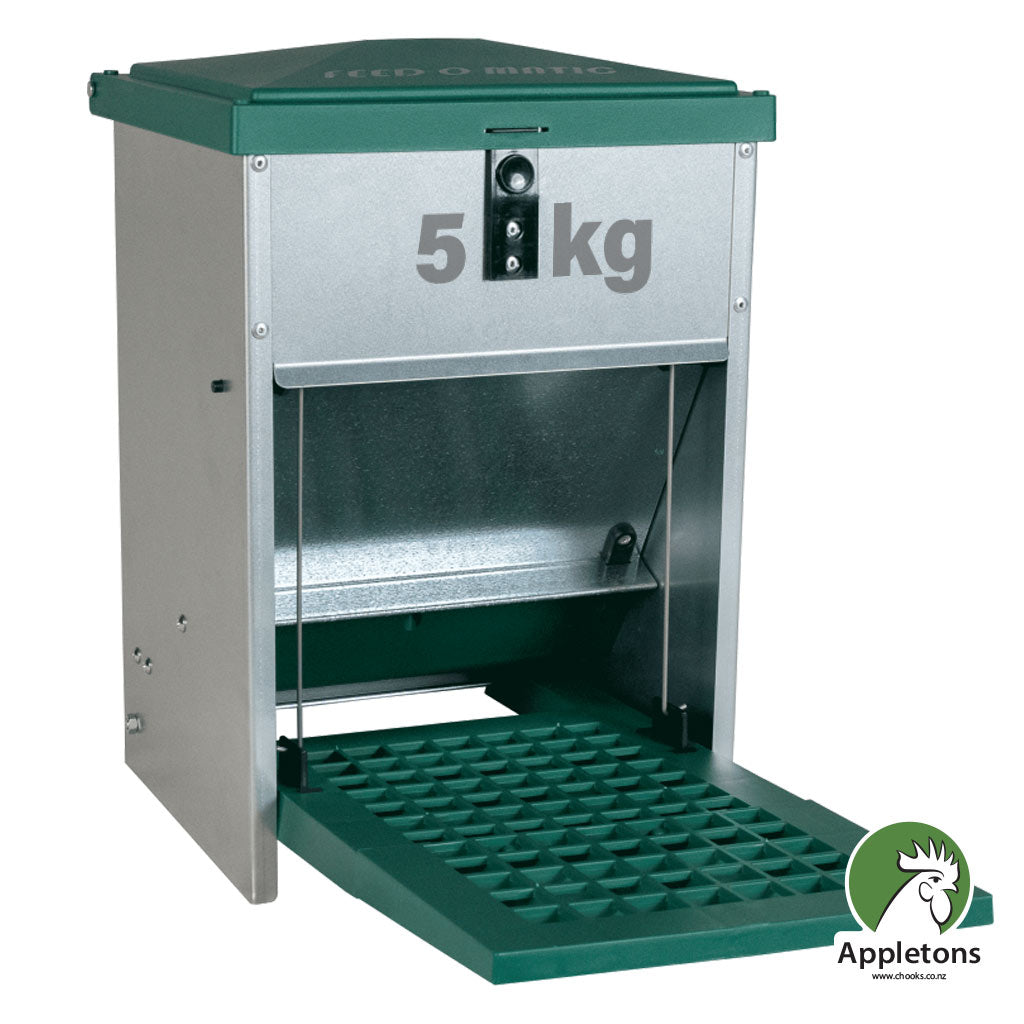Feed-o-Matic Treadle Feeder 5kg