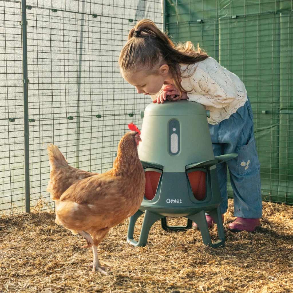 Convenient and portable the Smart no waste feeder feeds 6 chickens for 7 days and sends refill alerts to your phone