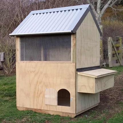 Mini Apex Hen House