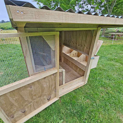 Your hens will love the Appletons Timber Cubby Hen House