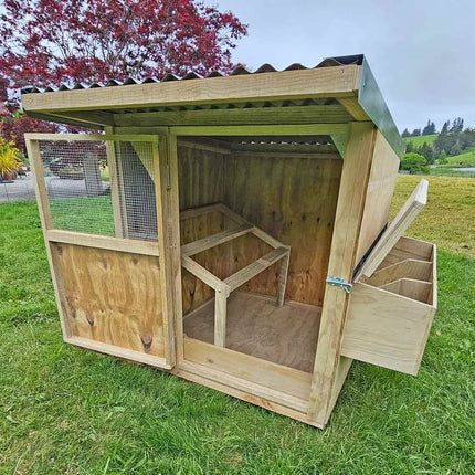 Appletons Timber Cubby Hen House two-tier roost easy access to nest boxes