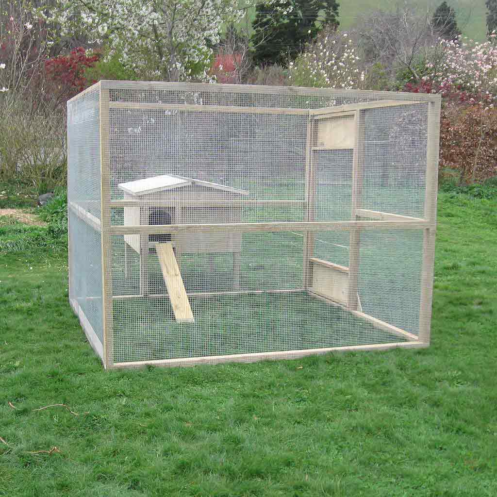 Appletons open top walk-in chicken run and easy access door with a closed top upgrade option available