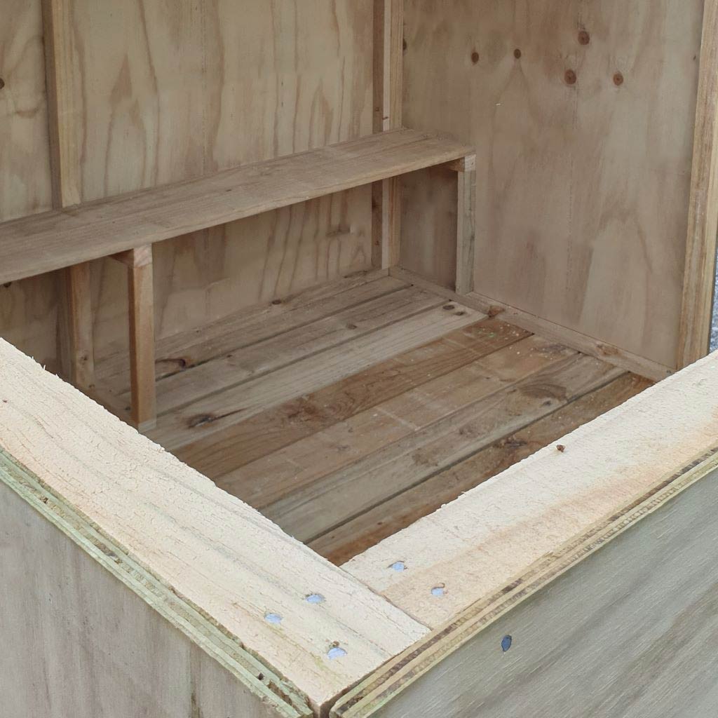 Appletons 2.4m x 1.2m covered Maimai with 2.4m x 1.2m Shooting Platform out front