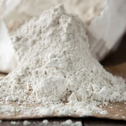 Dusting your hen house is an easy chore with our powder applicator. Perfect for Appletons De-Mite Powder