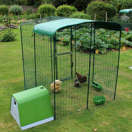 Eglu Go House + Connection Kit For Omlet Pet Run