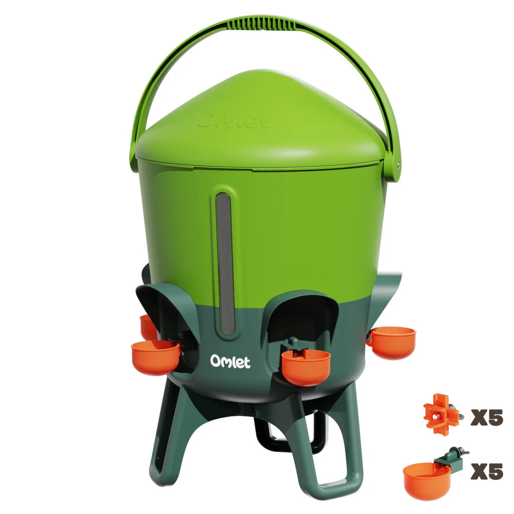 Omlet insulated stay clean chicken waterer holds 11 litre water