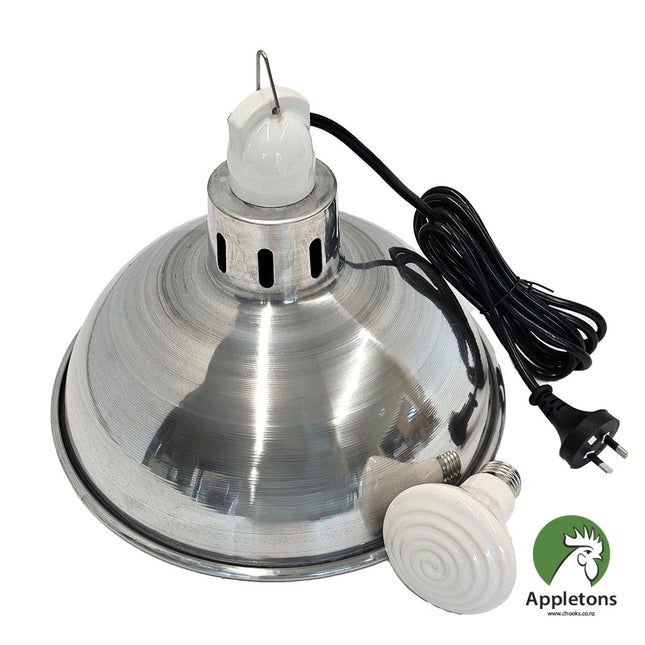 Economical small radiant heat lamp set with 30cm diameter reflector and ceramic heat emitter included