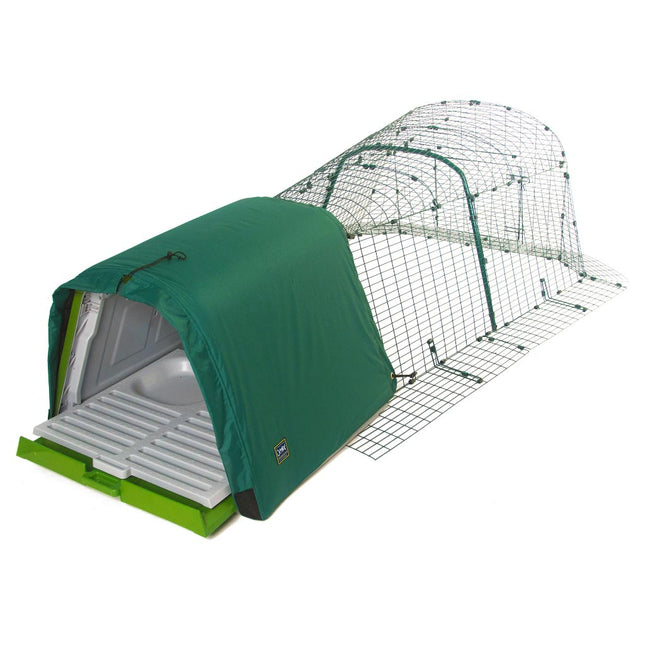 The Eglu Go Extreme Temperature Blanket  fits snugly to your Eglu Go chicken coop while the rear panel remains accessible