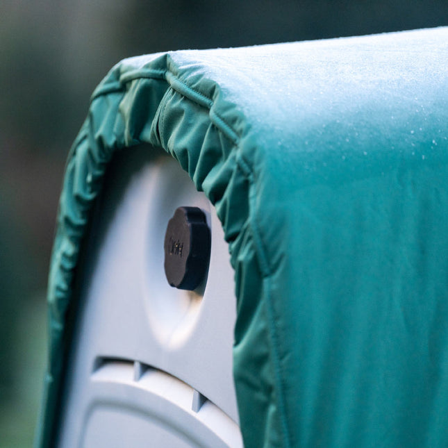 Extreme Temperature Blanket | Eglu Go Up