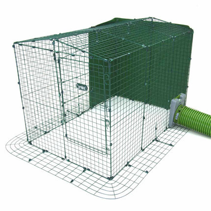 Zippi Heavy Duty Run Cover Large size - placed along the side to provide protection against the wind.