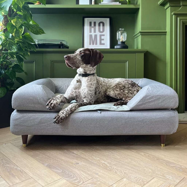 Give your best friend a quality dog bed with customisable toppers and feet