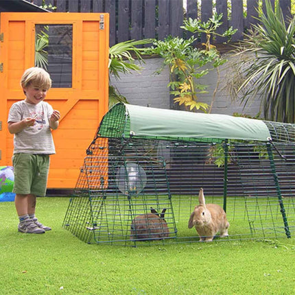 Easy and safe playtime with an Eglu Go Rabbit Hutch and 2m run